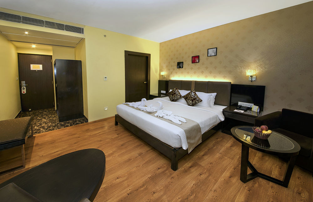 Hotel The Fern Residency Kalkuta Zewnętrze zdjęcie